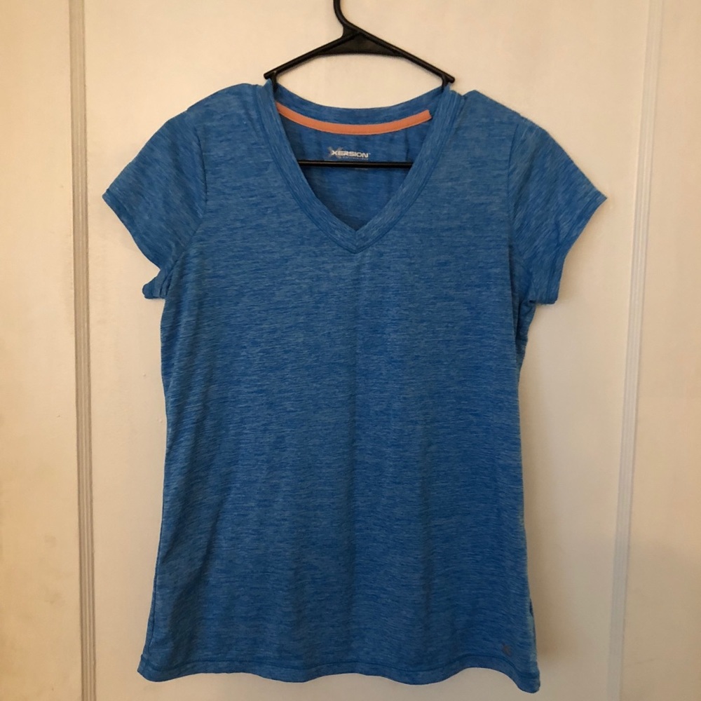 Xersions blue work out top